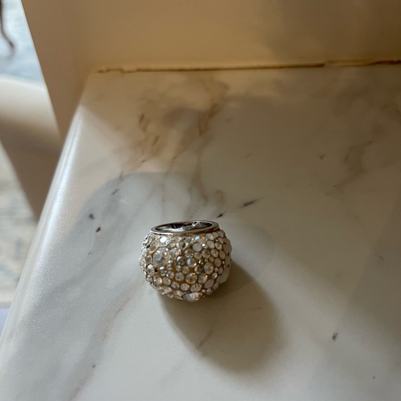 Swarovski Chic Ring - Picture 3 of 6